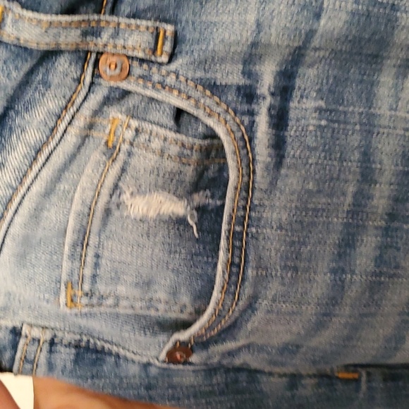 Abercrombie & Fitch distressed embroidered jeans. Faded blue. Size 10, 30W. - Picture 5 of 15